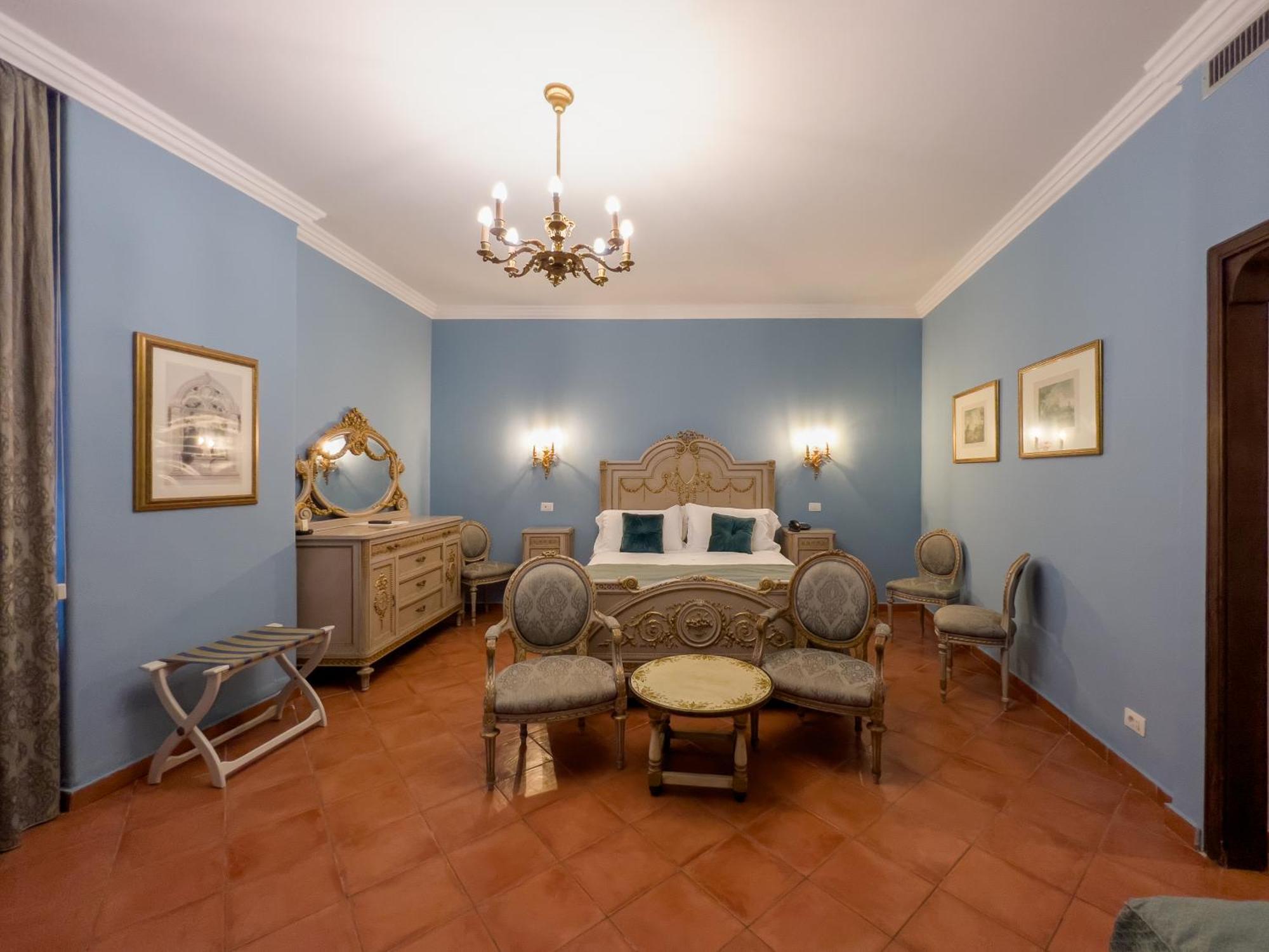Hotel Sirius 4*