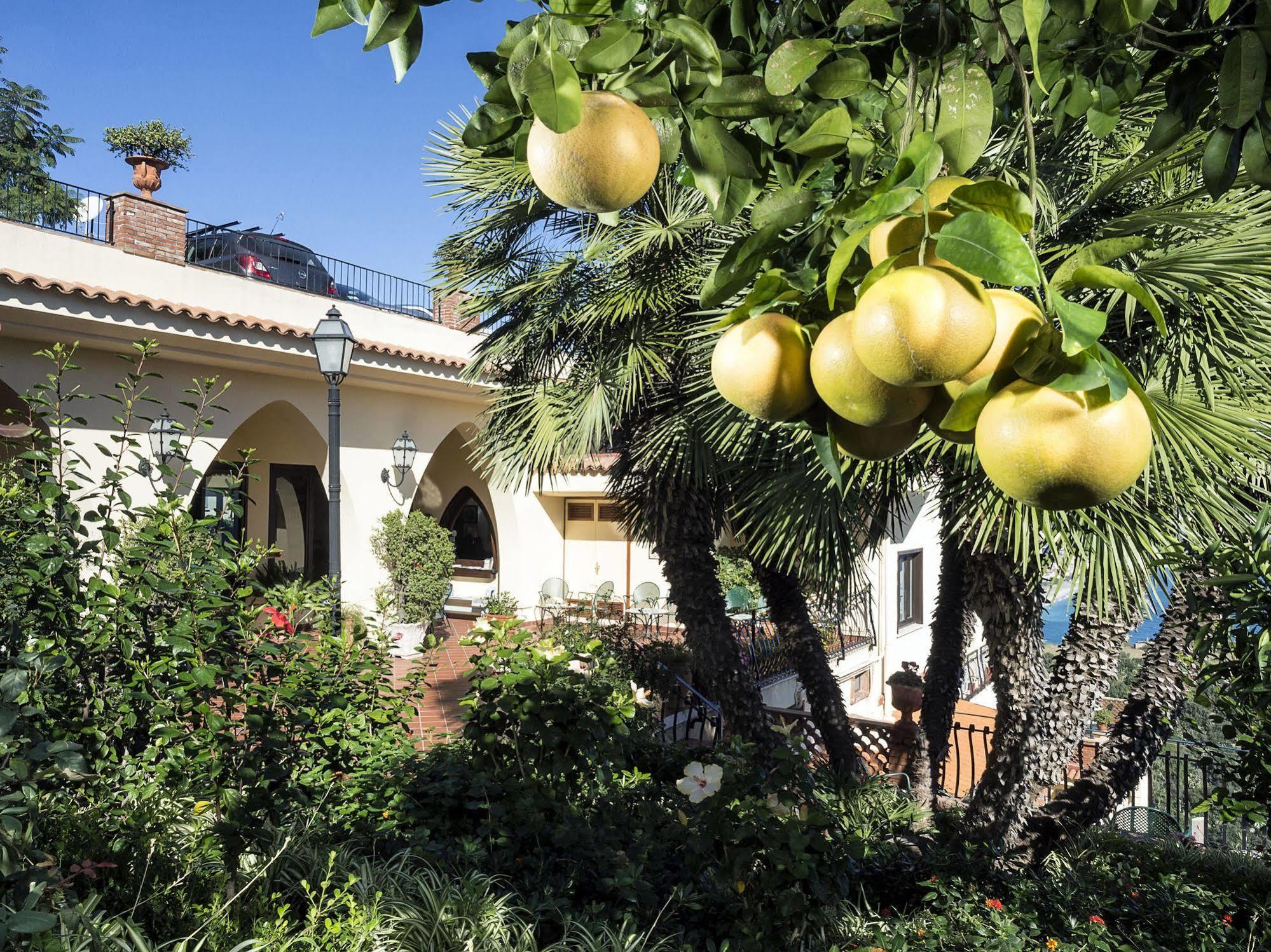 Sirius Taormina