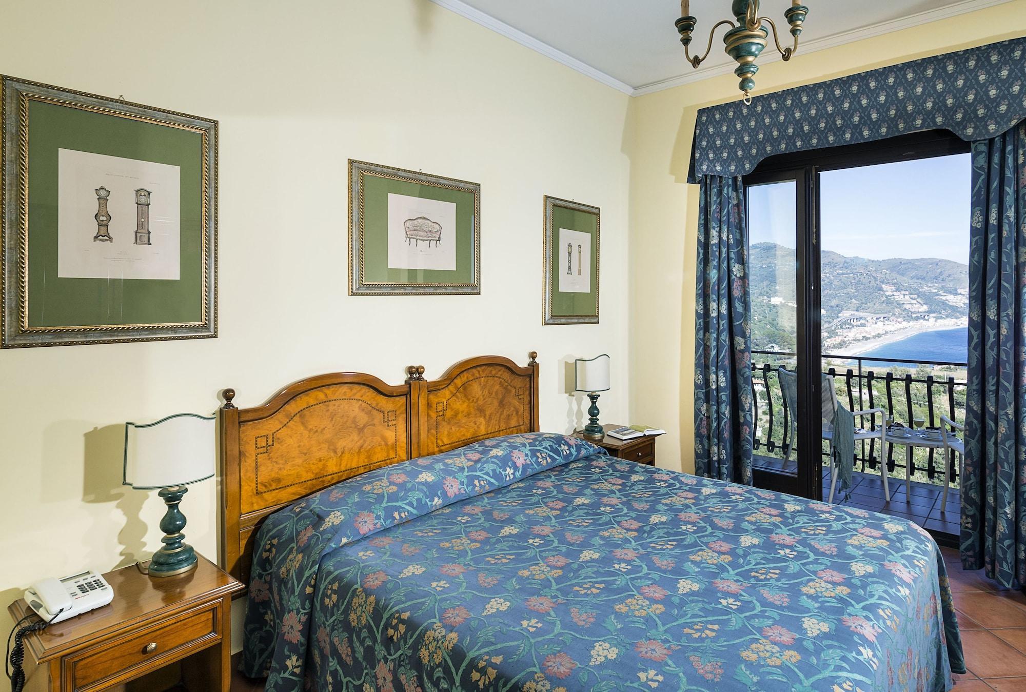 Sirius Hotel 4*
