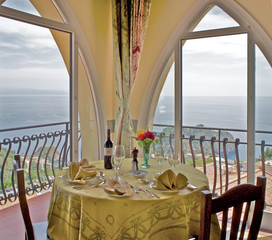 Sirius 4* Taormina